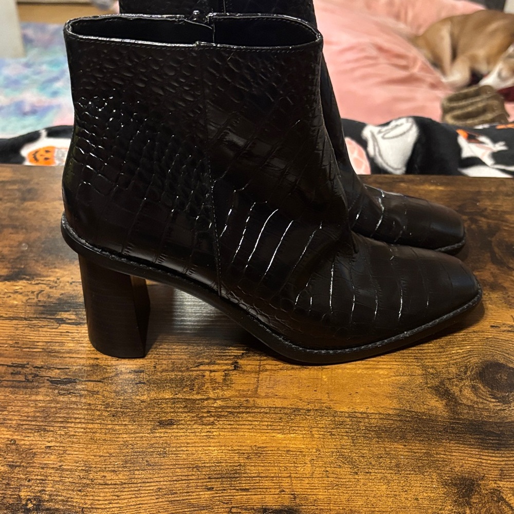 Women’s Black Croc-Embossed Ankle Boots